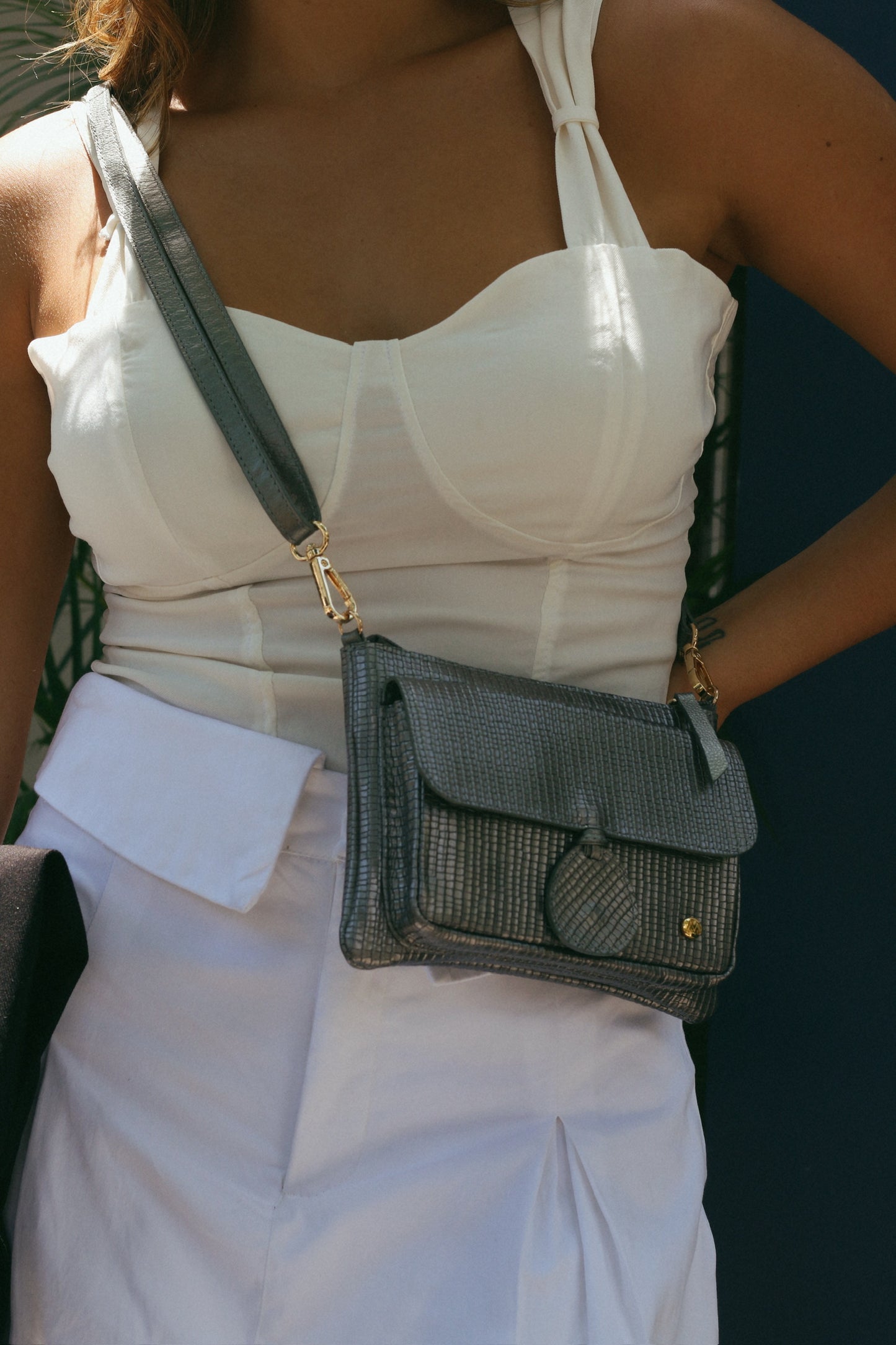 Bau Phone Crossbody Bag
